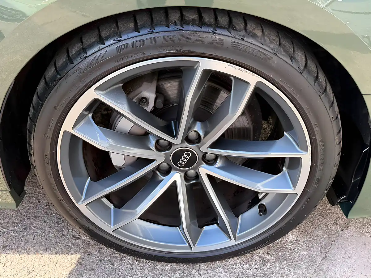 Used 2023 Audi A5 S Line District Green - Interior and Exterior details 20