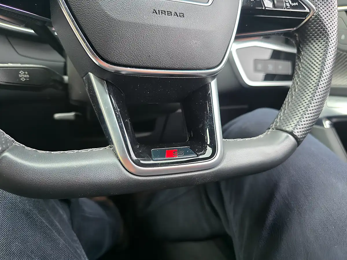 Used 2023 Audi A6 Avant Black Edition Daytona Grey - Interior and Exterior details 15