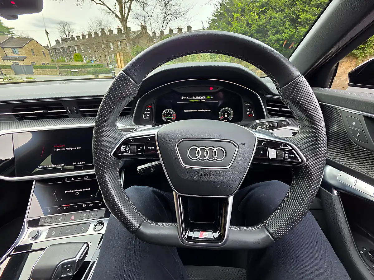 Used 2023 Audi A6 Avant Black Edition Daytona Grey - Interior and Exterior details 16
