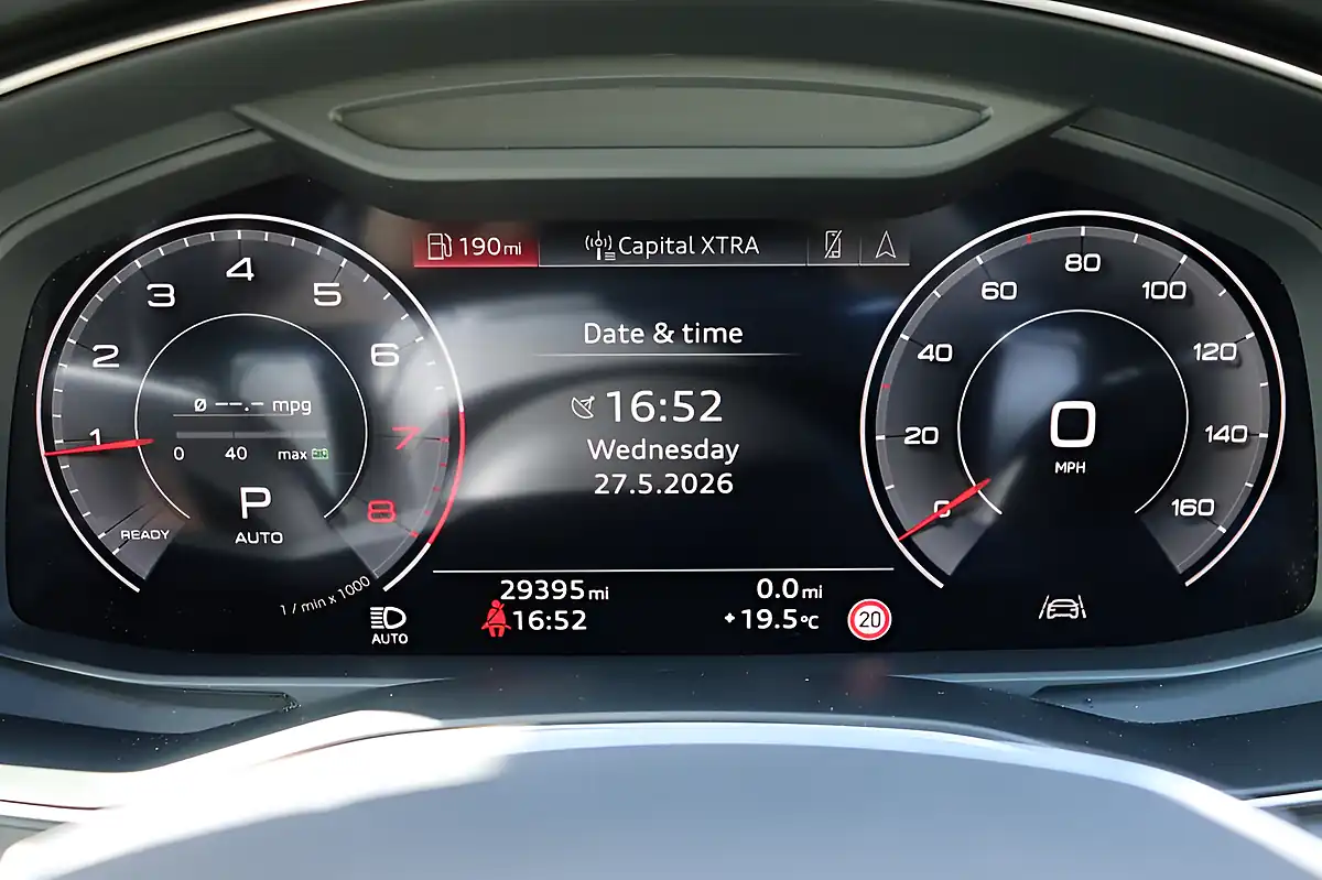 Used 2023 Audi A6 Avant Black Edition Mythos Black - Interior and Exterior details 6