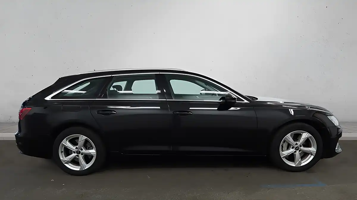 Used 2023 Audi A6 Avant Sport Black - Interior and Exterior details 5