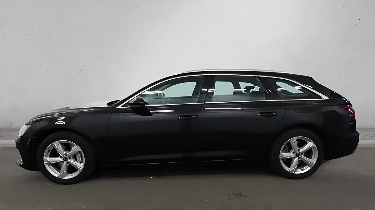 Used 2023 Audi A6 Avant Sport Black - Interior and Exterior details 6