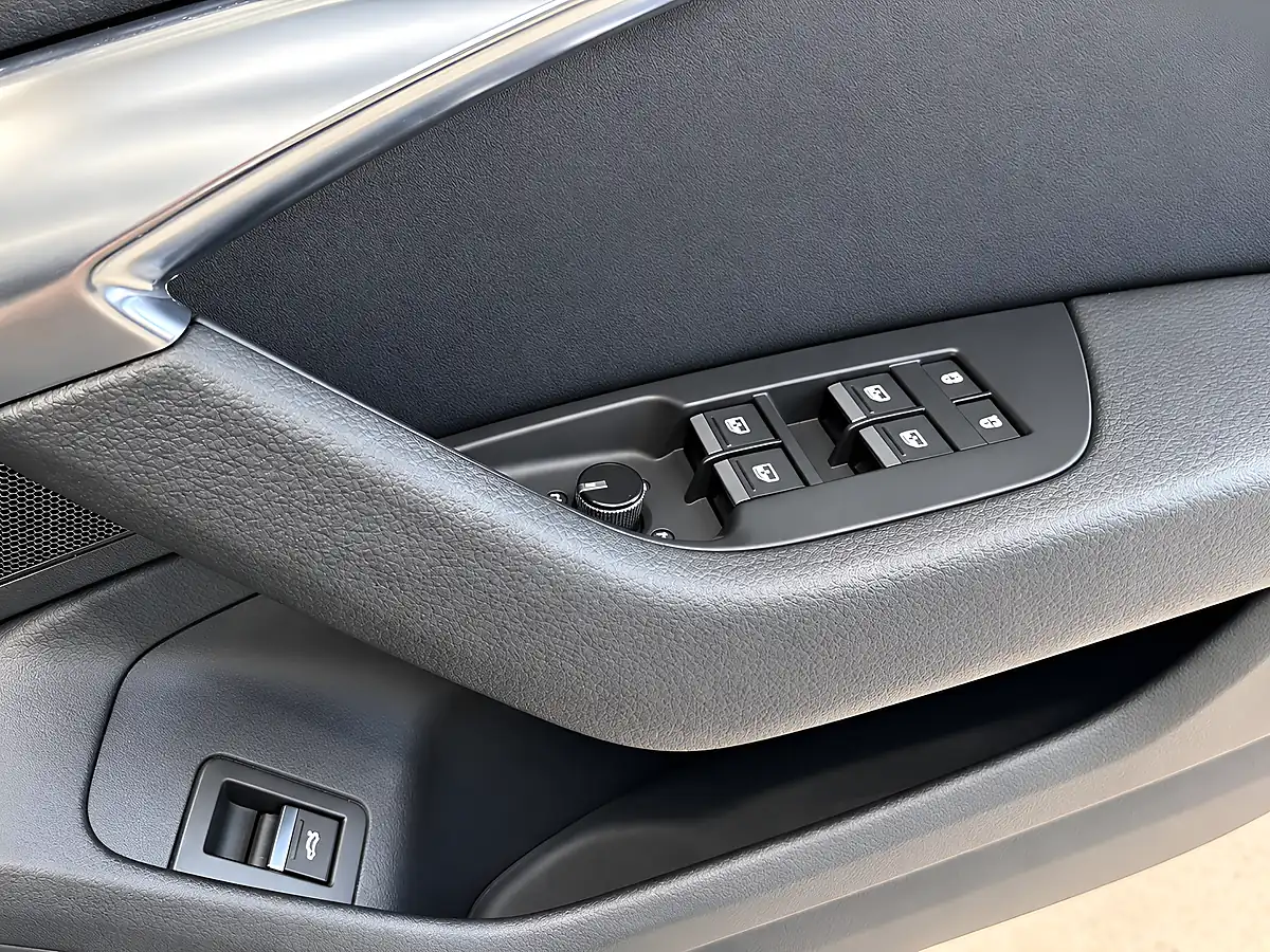 Used 2023 Audi A6 Avant Sport Grey - Interior and Exterior details 19