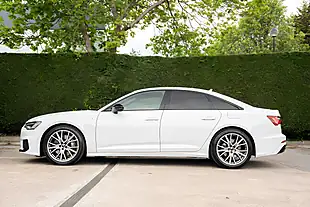 Used 2023 Audi A6 Black Edition White - Interior and Exterior details 10