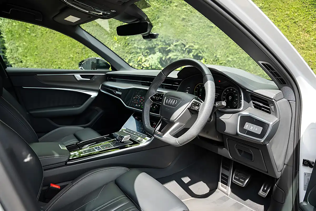 Used 2023 Audi A6 Black Edition White - Interior and Exterior details 15
