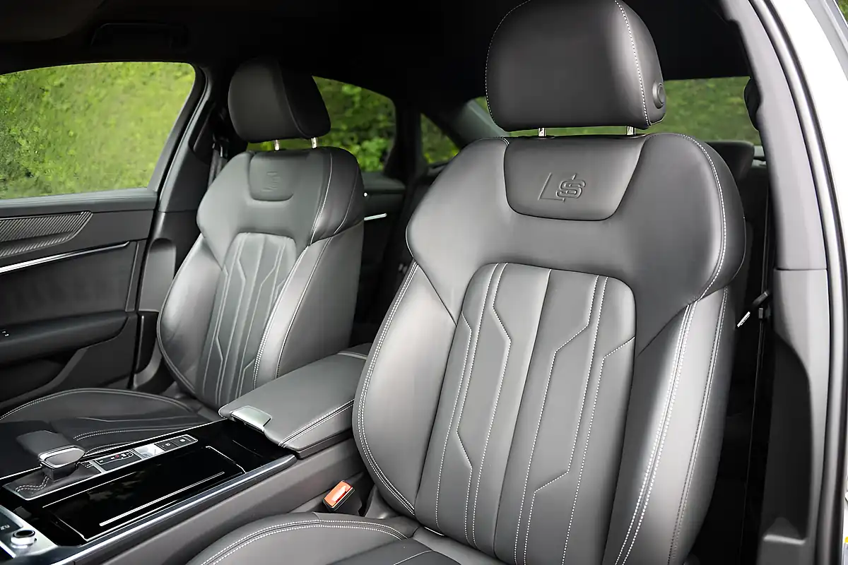 Used 2023 Audi A6 Black Edition White - Interior and Exterior details 20