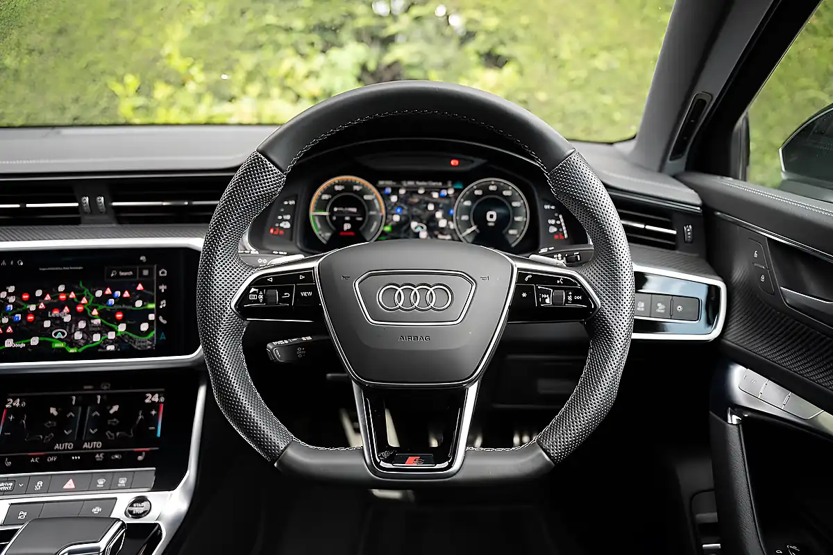 Used 2023 Audi A6 Black Edition White - Interior and Exterior details 4