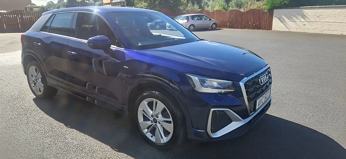 Used 2023 Audi Q2 S Line Blue - Interior and Exterior details 8