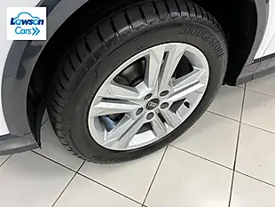 Used 2023 Audi Q2 Sport White - Interior and Exterior details 7