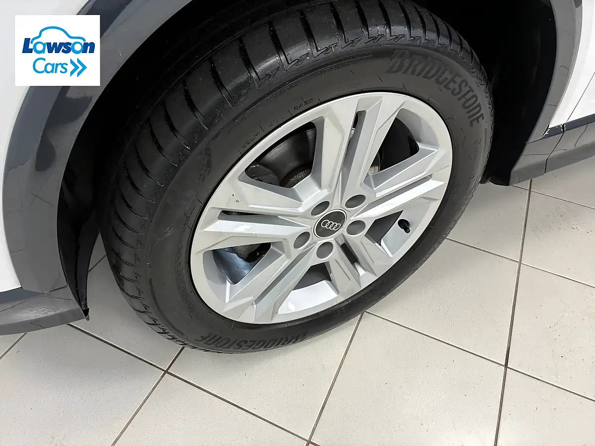 Used 2023 Audi Q2 Sport White - Interior and Exterior details 7
