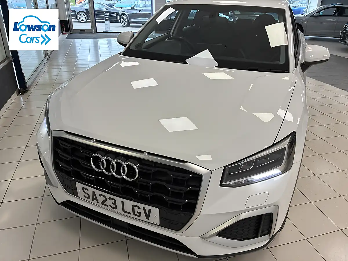 Used 2023 Audi Q2 Sport White - Interior and Exterior details 9