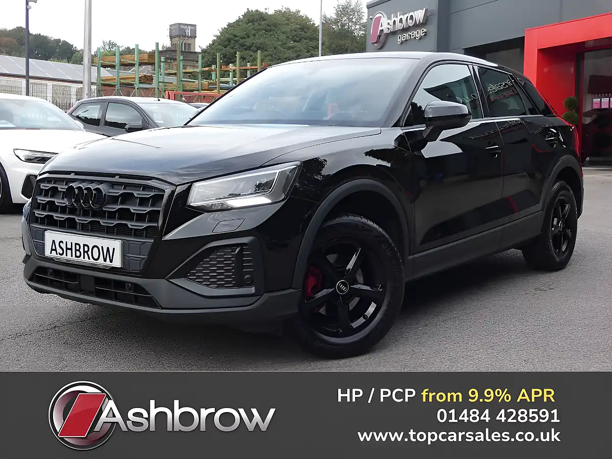 Used 2023 Audi Q2 Technik Brilliant Black - Front View