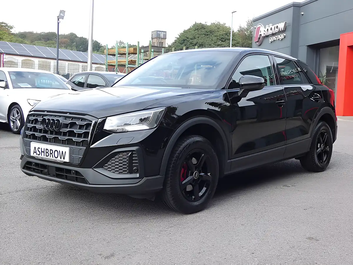 Used 2023 Audi Q2 Technik Brilliant Black - Interior and Exterior details 8