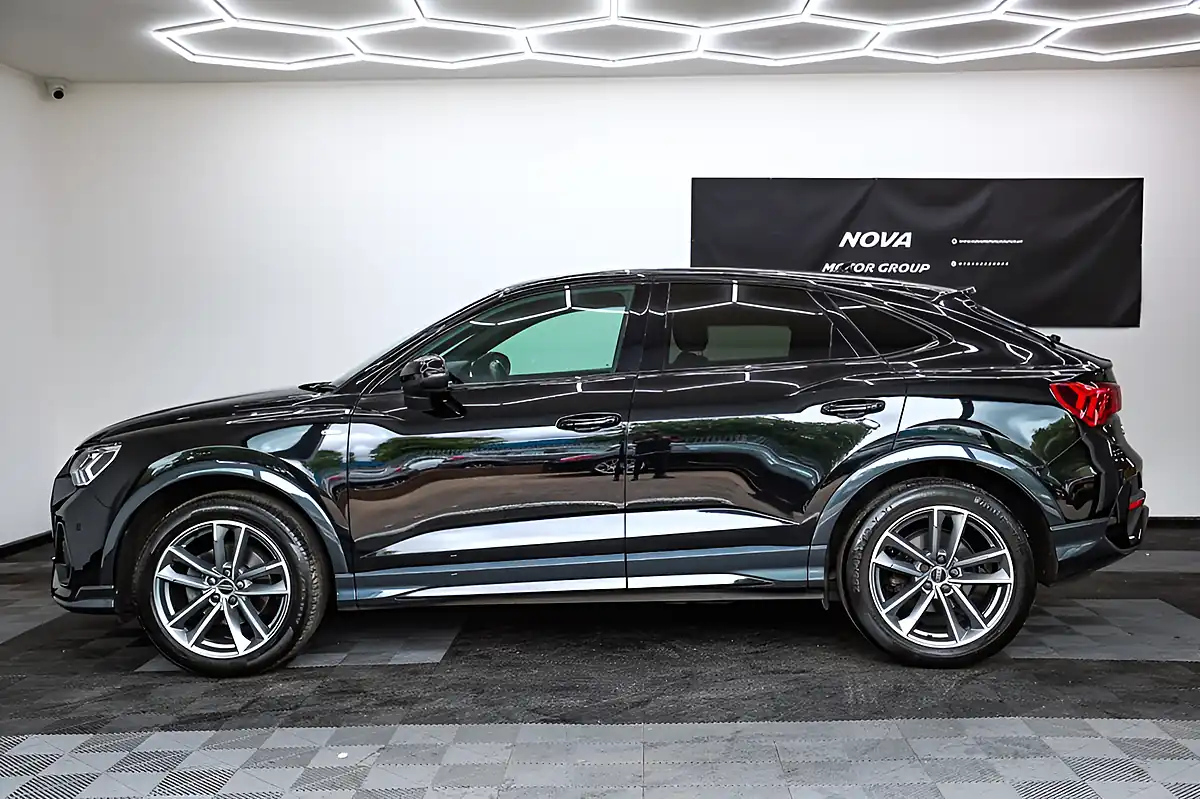 Used 2023 Audi Q3 Black Edition Sportback Black - Interior and Exterior details 6