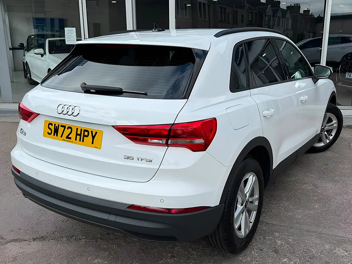 Used 2023 Audi Q3 Technik White - Interior and Exterior details 10