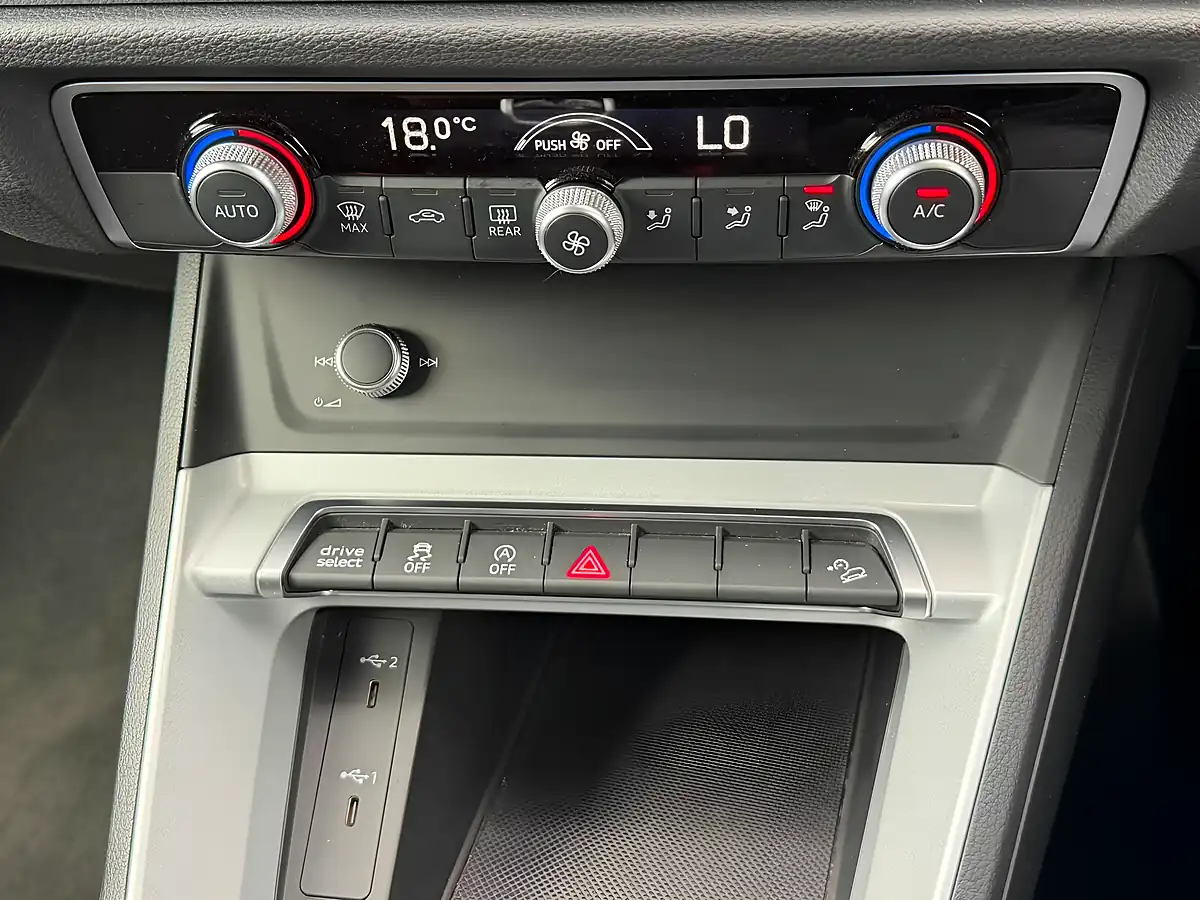 Used 2023 Audi Q3 Technik White - Interior and Exterior details 15