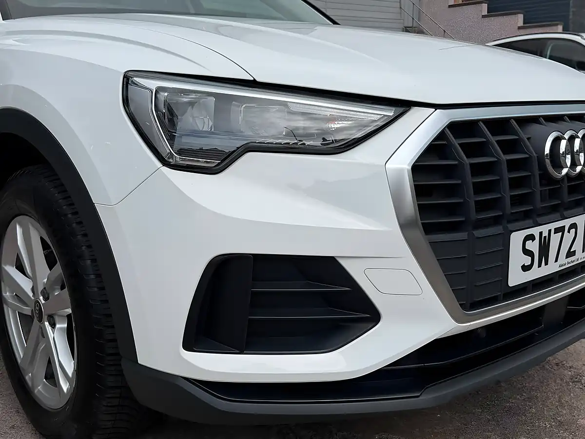 Used 2023 Audi Q3 Technik White - Interior and Exterior details 20
