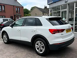 Used 2023 Audi Q3 Technik White - Interior and Exterior details 5