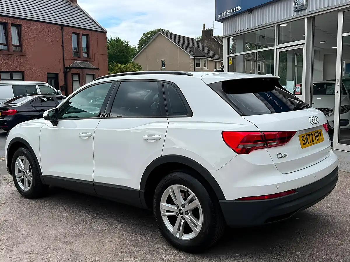 Used 2023 Audi Q3 Technik White - Interior and Exterior details 5