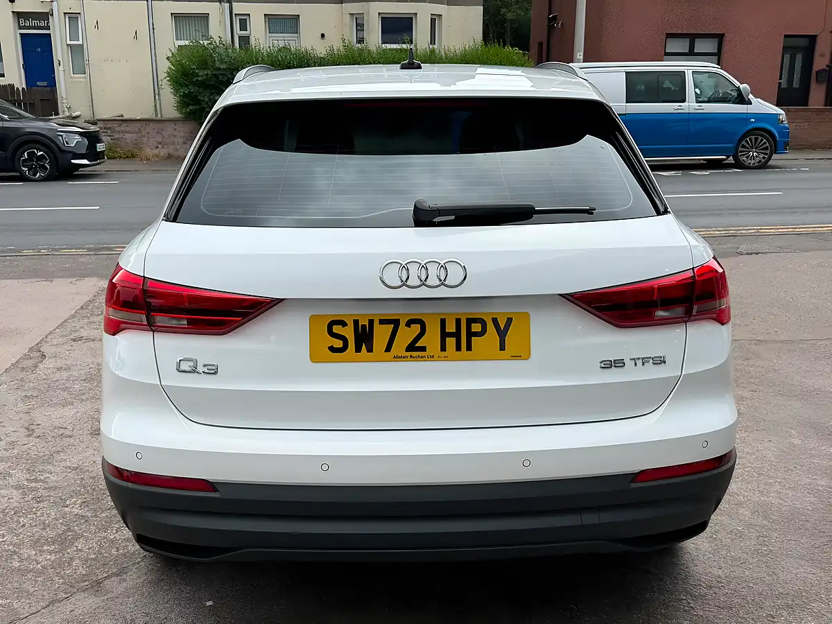 Used 2023 Audi Q3 Technik White - Interior and Exterior details 9