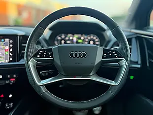 Used 2023 Audi Q4 E-Tron S Line Blue - Interior and Exterior details 15