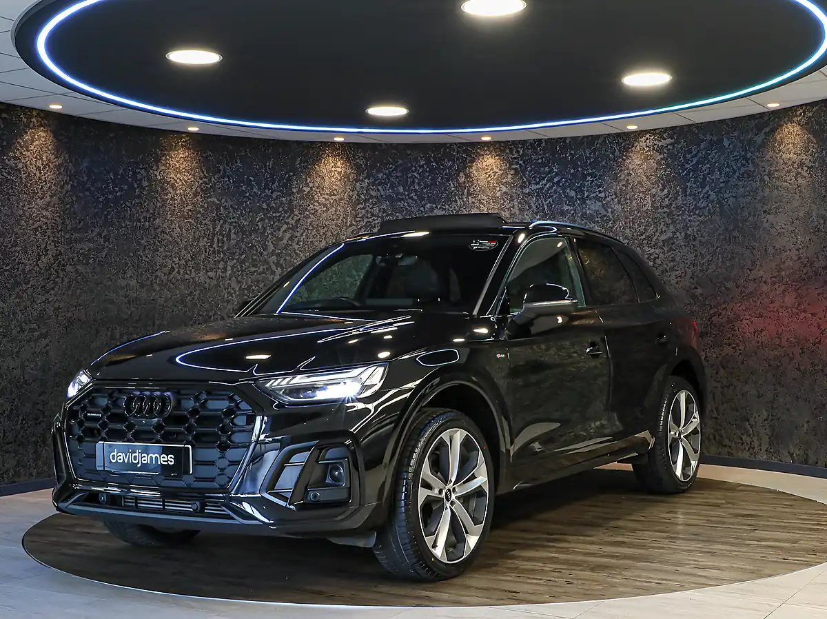 Used 2023 Audi Q5 Black Edition Black - Interior and Exterior details 5