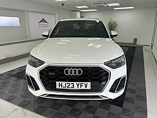 Used 2023 Audi Q5 Competition White - Interior and Exterior details 2