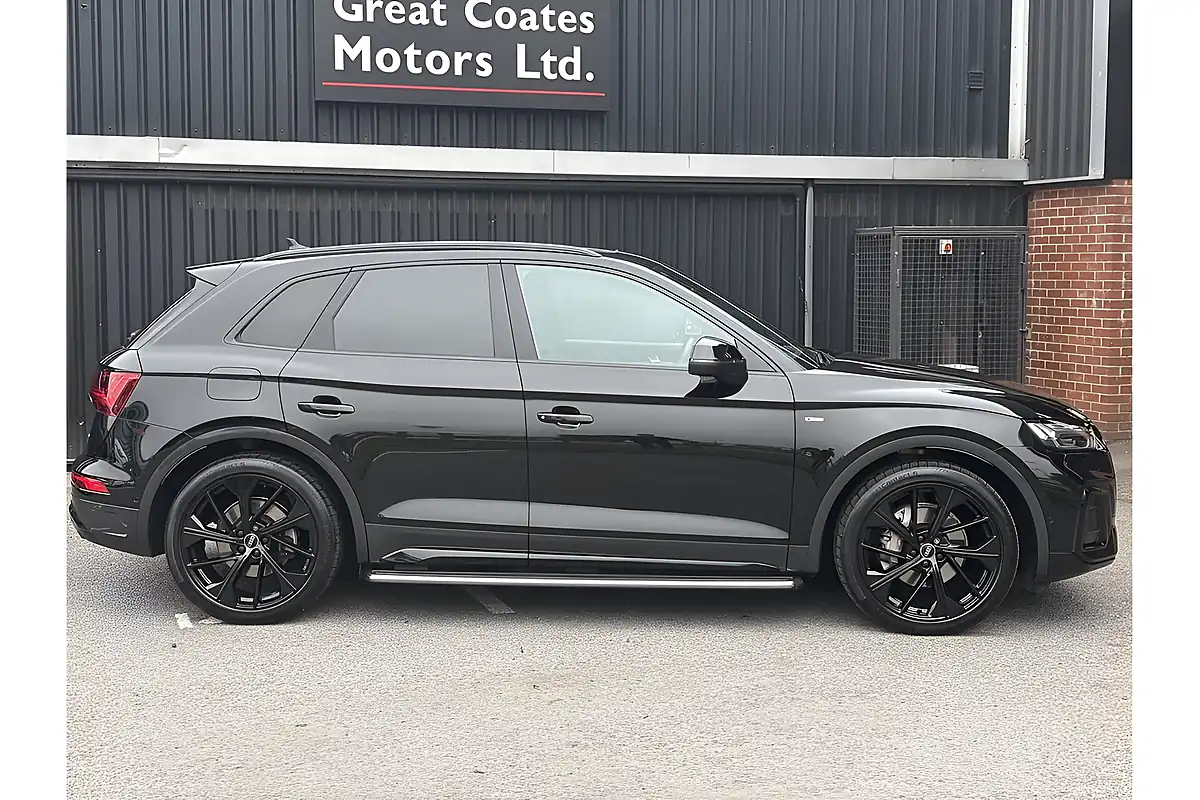Used 2023 Audi Q5 Vorsprung Black - Interior and Exterior details 2