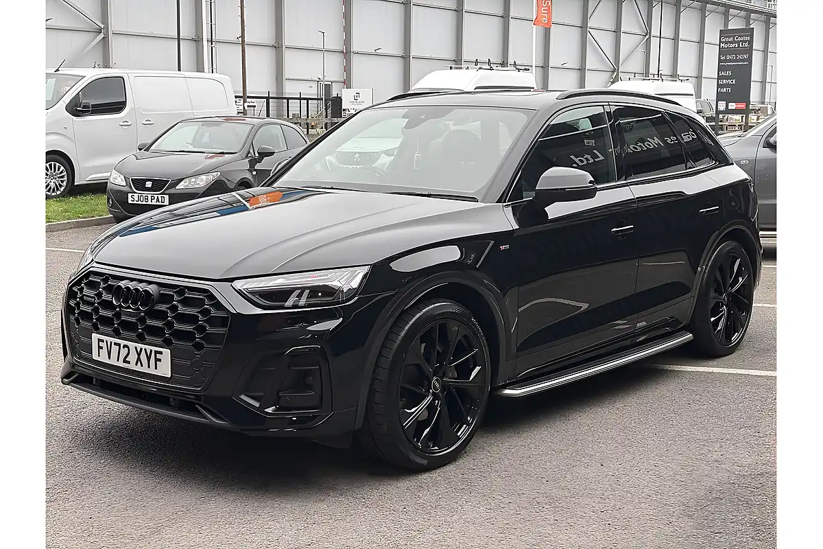 Used 2023 Audi Q5 Vorsprung Black - Interior and Exterior details 9