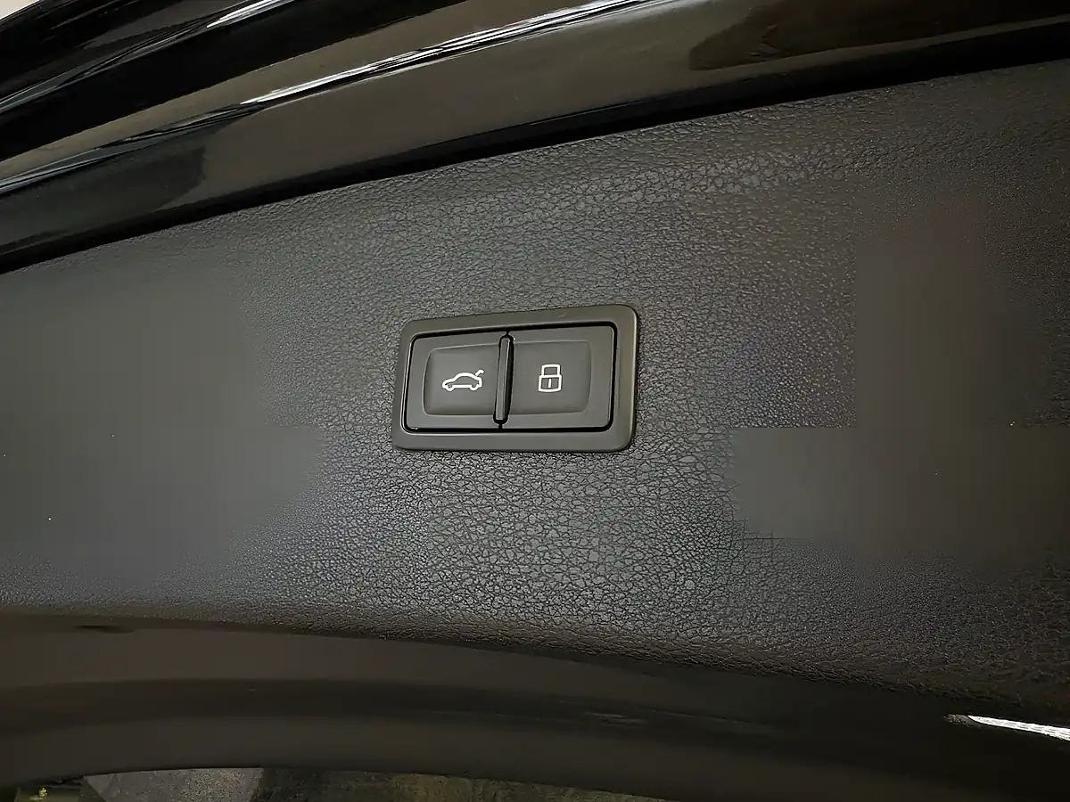 Used 2023 Audi Q5 Vorsprung Black - Interior and Exterior details 19