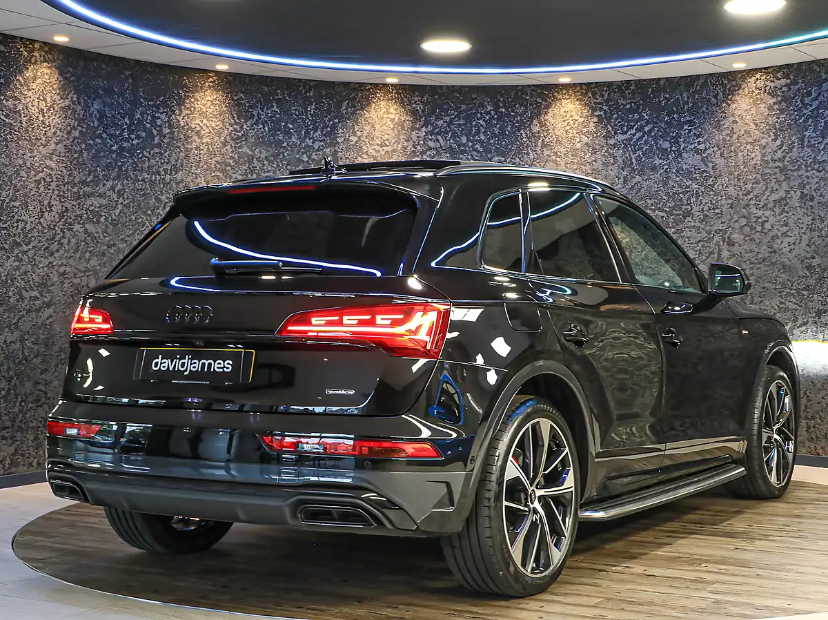 Used 2023 Audi Q5 Vorsprung Black - Interior and Exterior details 8