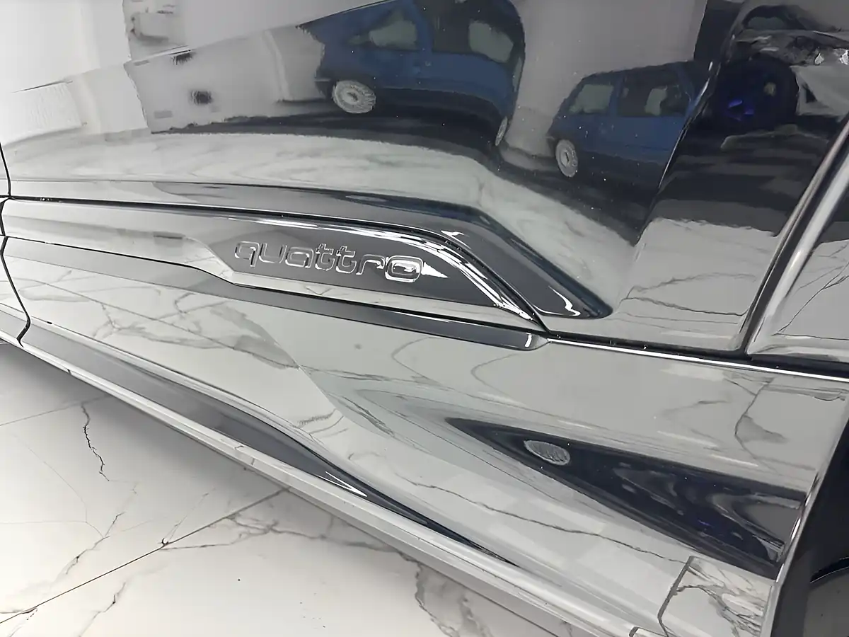 Used 2023 Audi Q7 Black Edition Black - Interior and Exterior details 18