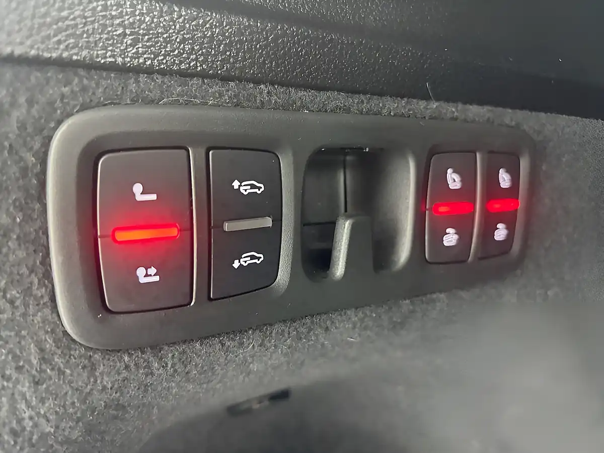 Used 2023 Audi Q7 Black Edition Black - Interior and Exterior details 20