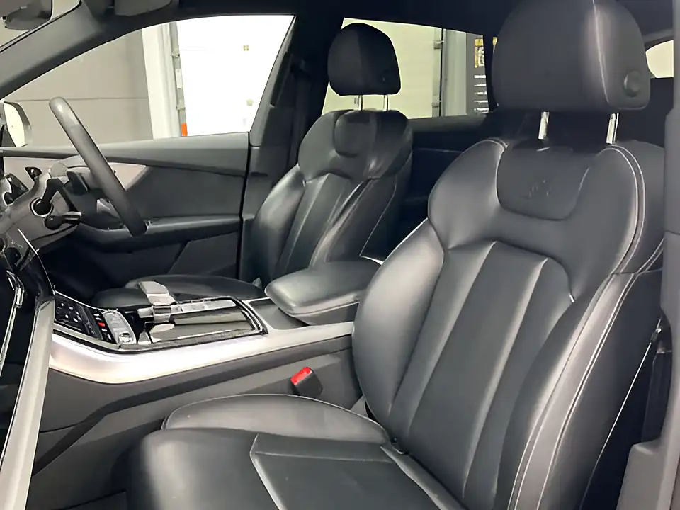 Used 2023 Audi Q8 S Line Black - Interior and Exterior details 16