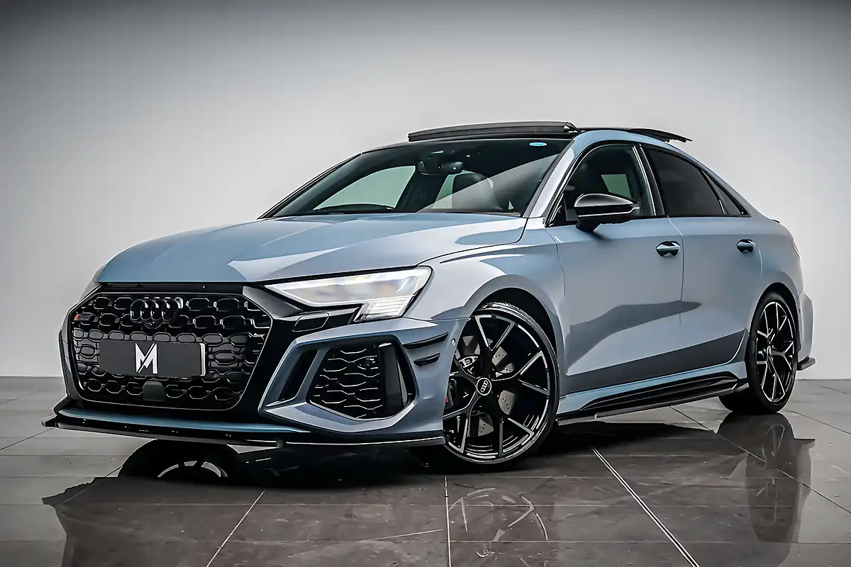 Used 2023 Audi RS3 Vorsprung Kemora Grey - Interior and Exterior details 4