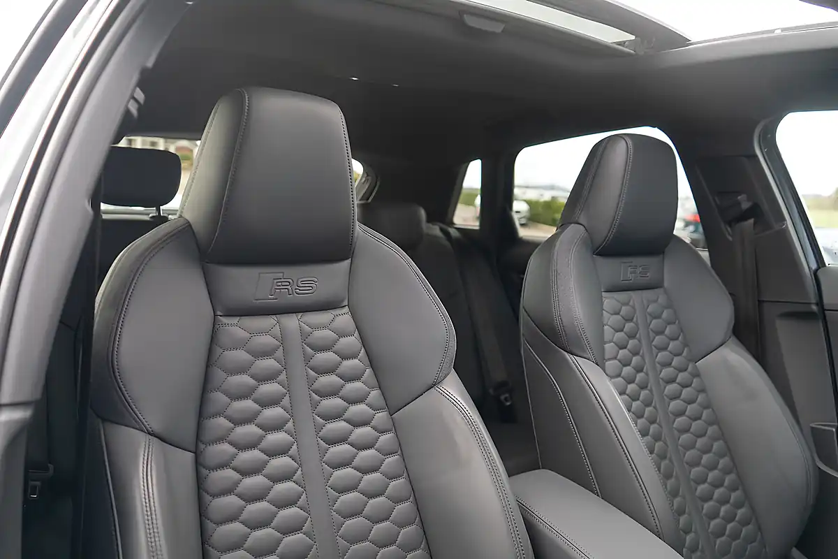 Used 2023 Audi RS3 Vorsprung Sportback Daytona Grey - Interior and Exterior details 3