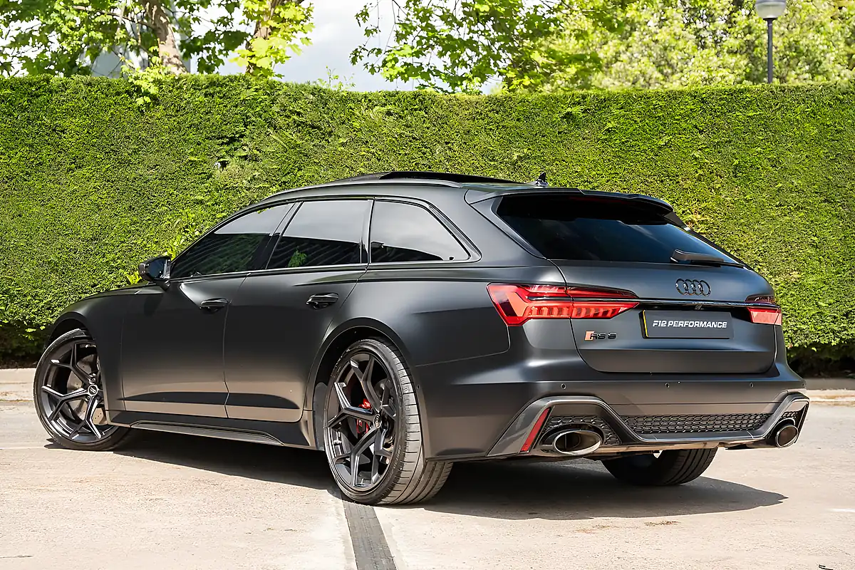 Used 2023 Audi RS6 Avant Performance Carbon Vorsprung Black - Interior and Exterior details 9