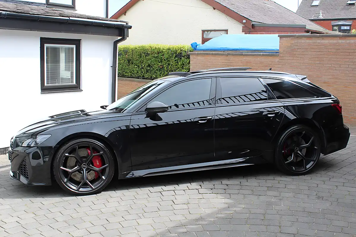 Used 2023 Audi RS6 Avant Performance Carbon Vorsprung Black - Interior and Exterior details 20