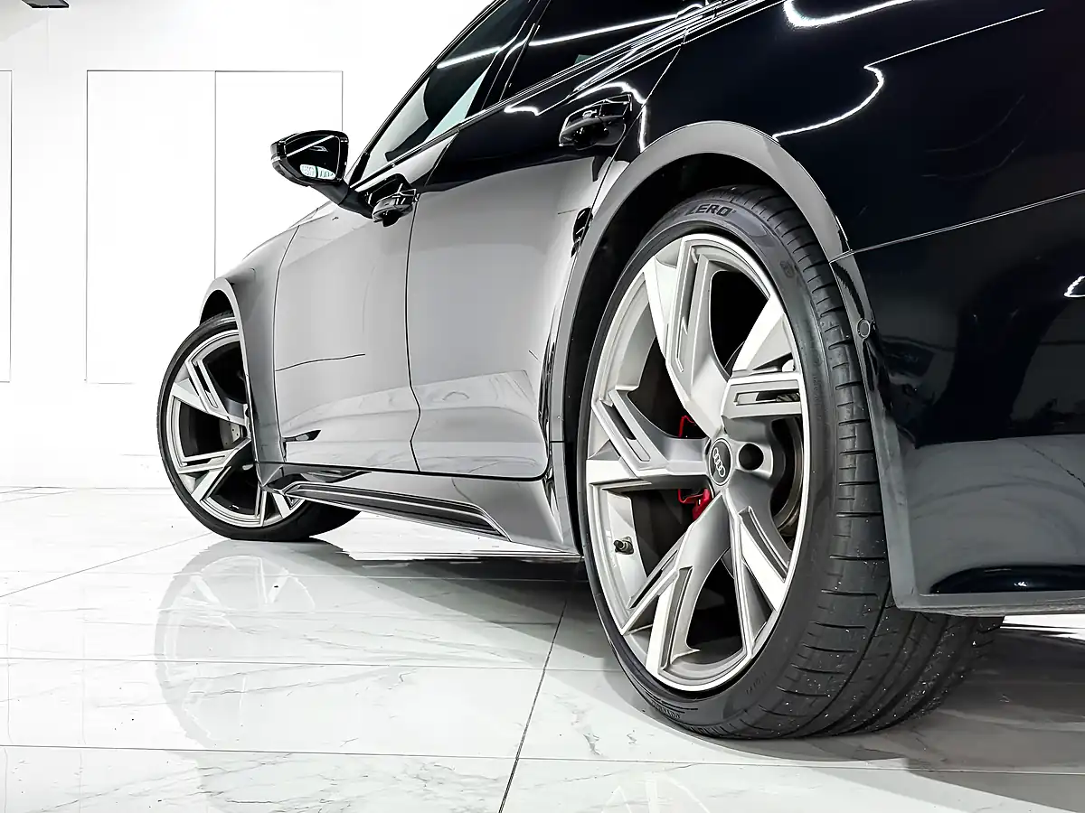 Used 2023 Audi RS6 Avant Vorsprung Black - Interior and Exterior details 10