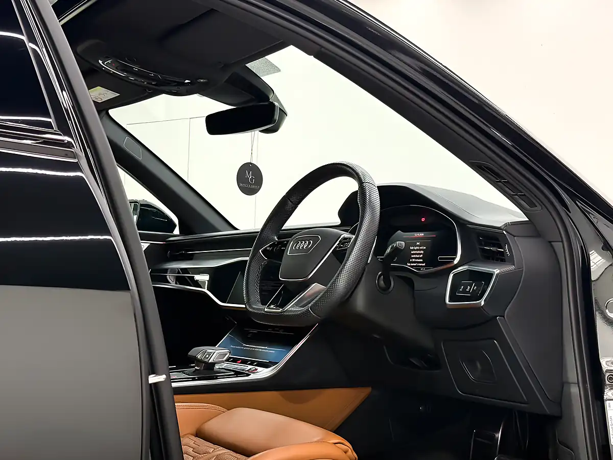 Used 2023 Audi RS6 Avant Vorsprung Black - Interior and Exterior details 11