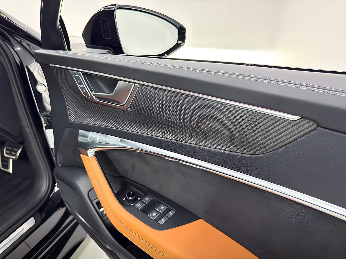 Used 2023 Audi RS6 Avant Vorsprung Black - Interior and Exterior details 14