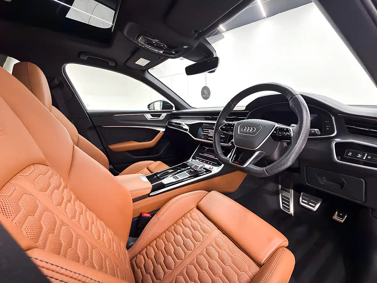 Used 2023 Audi RS6 Avant Vorsprung Black - Interior and Exterior details 15