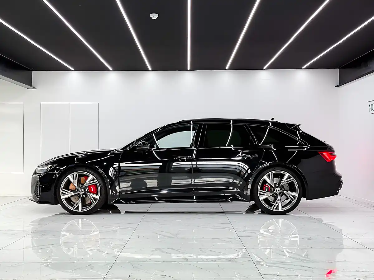 Used 2023 Audi RS6 Avant Vorsprung Black - Interior and Exterior details 4