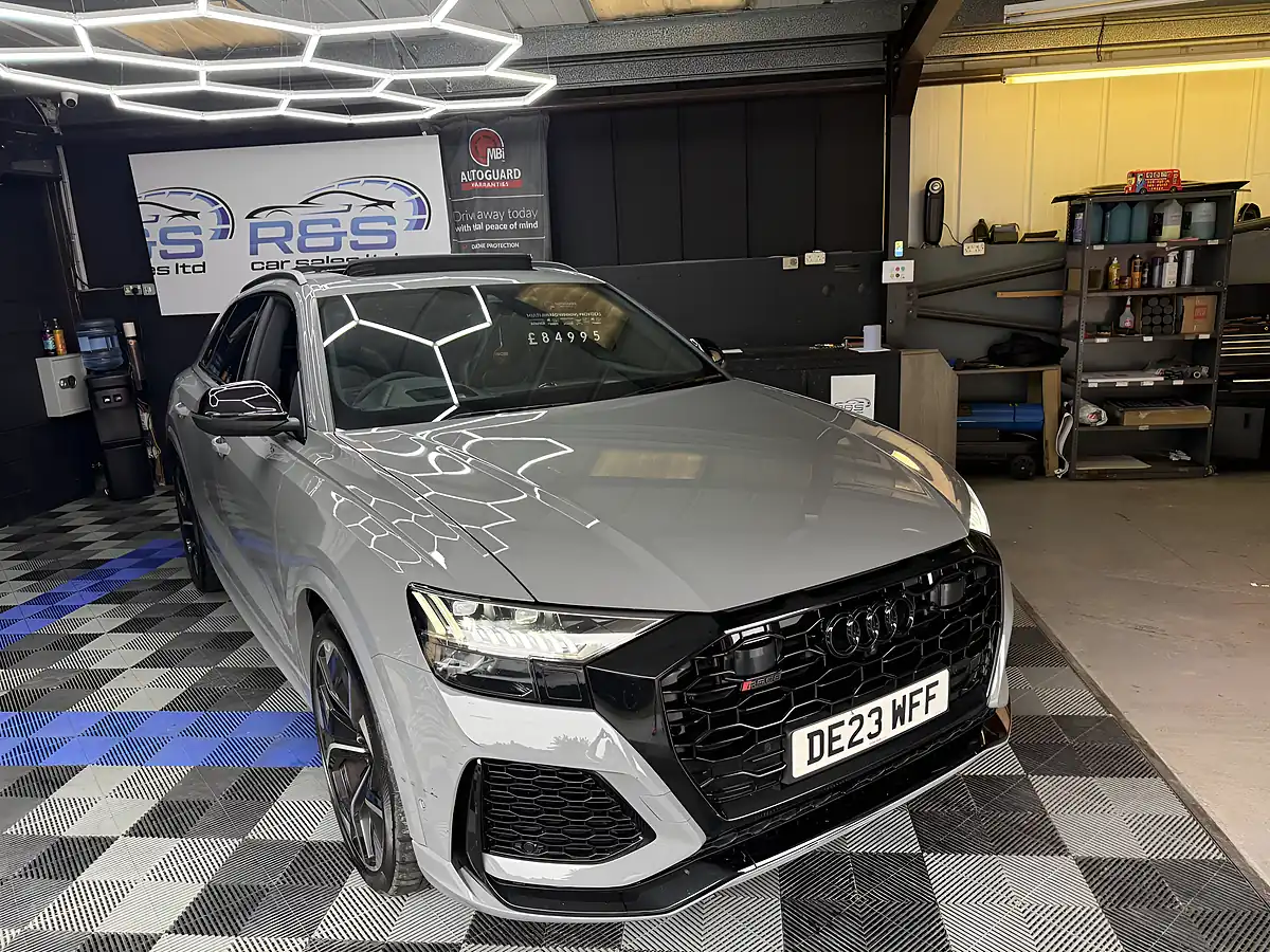 Used 2023 Audi RSQ8 Vorsprung Nardo Grey - Interior and Exterior details 10