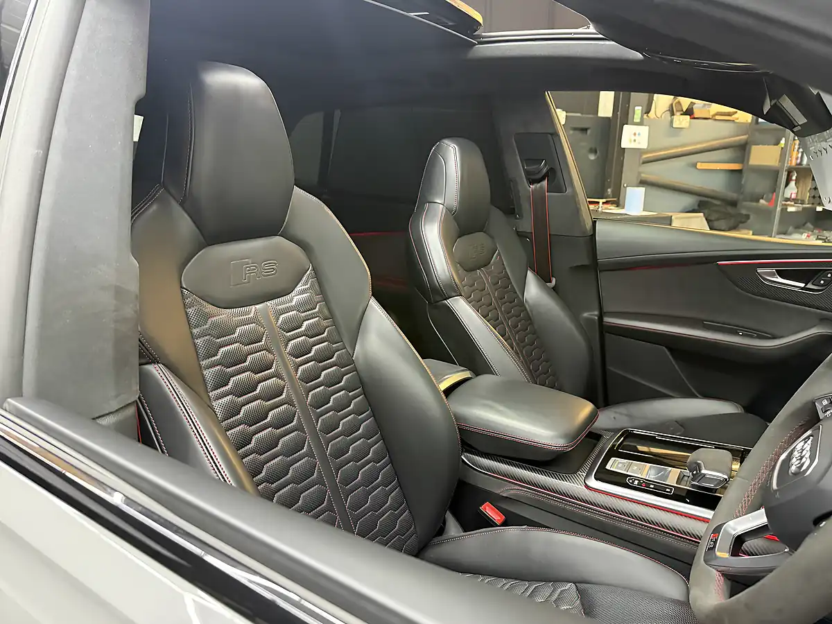 Used 2023 Audi RSQ8 Vorsprung Nardo Grey - Interior and Exterior details 13