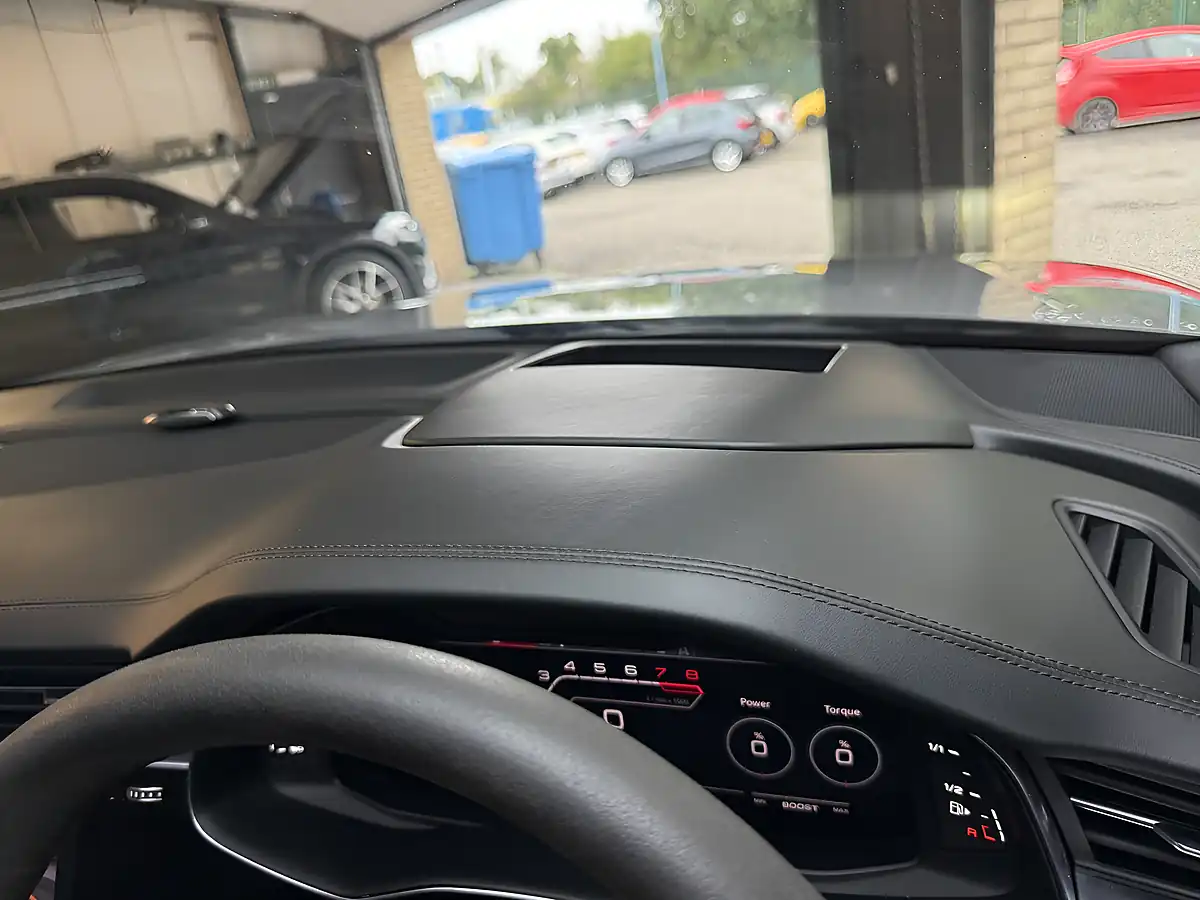 Used 2023 Audi RSQ8 Vorsprung Nardo Grey - Interior and Exterior details 15