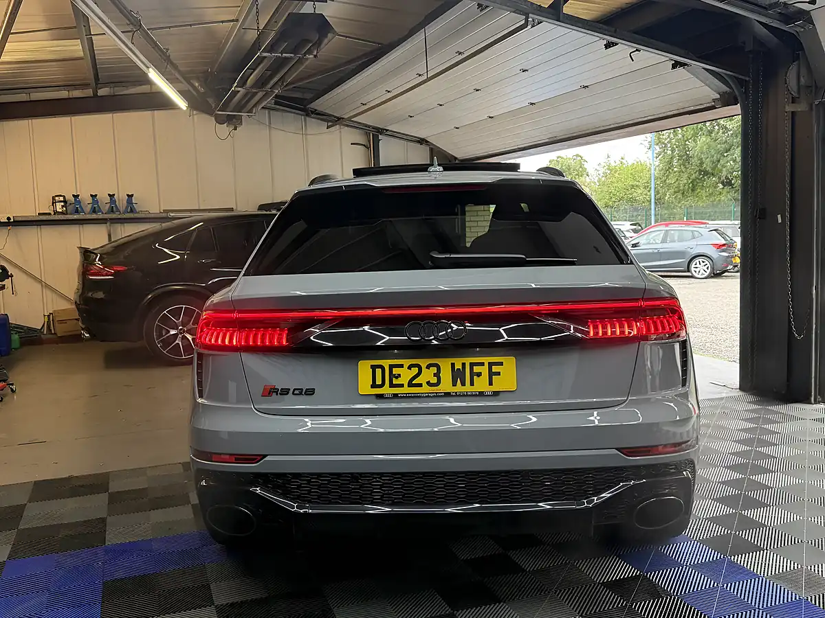 Used 2023 Audi RSQ8 Vorsprung Nardo Grey - Interior and Exterior details 3
