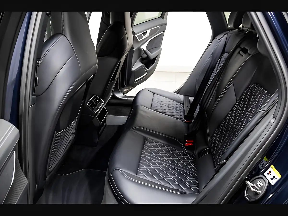 Used 2023 Audi S6 Black Edition Blue - Interior and Exterior details 10
