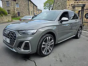 Used 2023 Audi SQ5 Comfort & Sound Pack Chronos Grey - Interior and Exterior details 4
