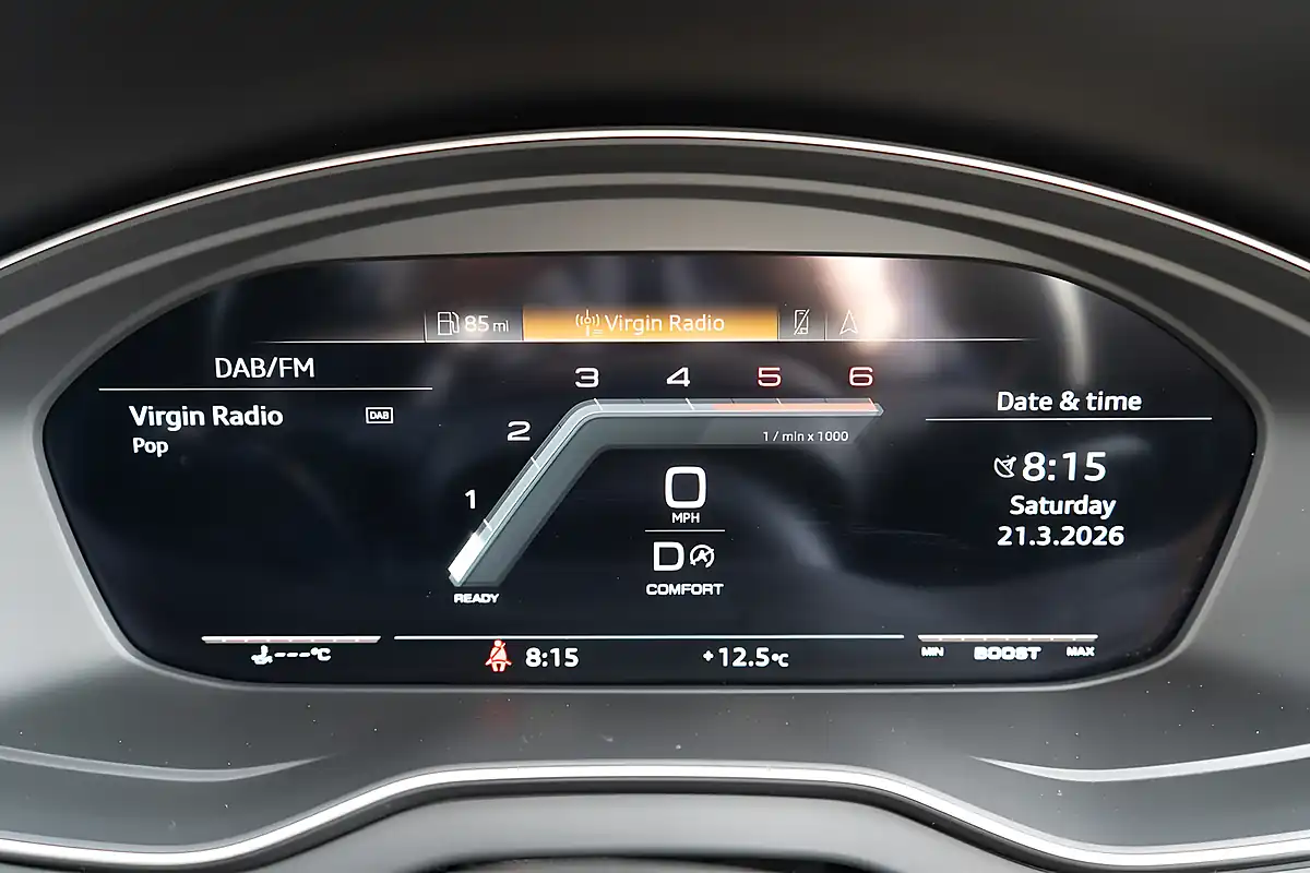 Used 2023 Audi SQ5 Grey - Interior and Exterior details 10